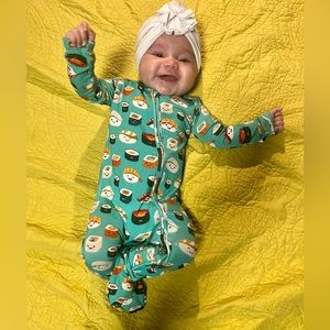 Bums and Roses sushi roll bamboo footie size 3-6 months
